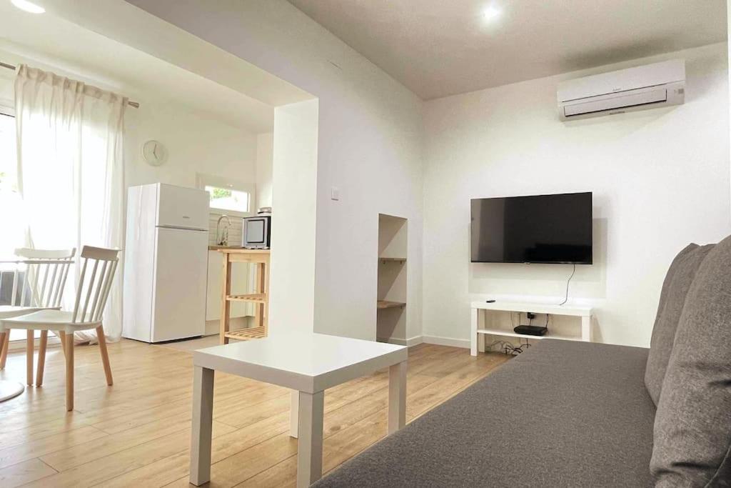 Cozy & Elegant Appartement Narbonne Bagian luar foto